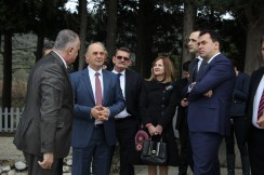 Delegacioni qeveritar me në krye nënkryetarin e Qeverisë Zoran Pazhin takim pune në Komunën e Ulqinit