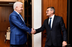 Premijer Marković sa čelnicima Ulcinja: Unapređenjem infrastrukture stvaramo uslove za valorizaciju bogatih priordnih resursa