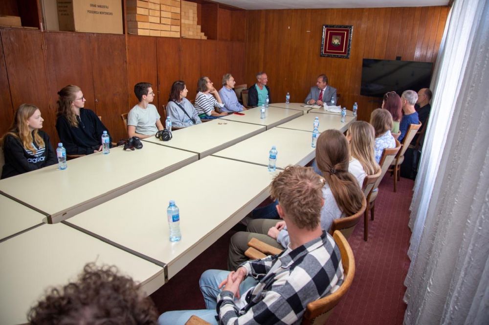 Profesori i studenti iz Švajcarske borave u Ulcinju