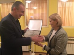 Ambasadorja  e Polonisë Irena Tatarzinska  qëndron për vizitë  në Ulqin 