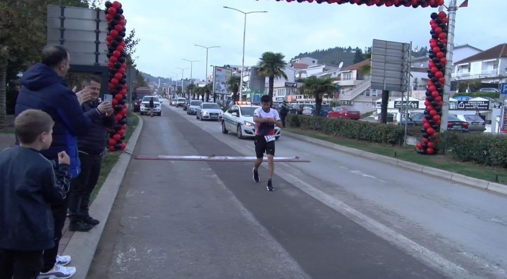 Uspješno organizovan tradicionalni Maraton nezavisnosti Skadar –Ulcinj