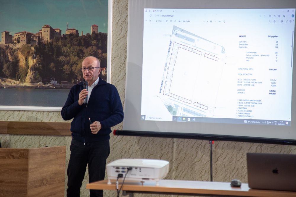 Prezantohet Projekti i Stadiumit të qytetit